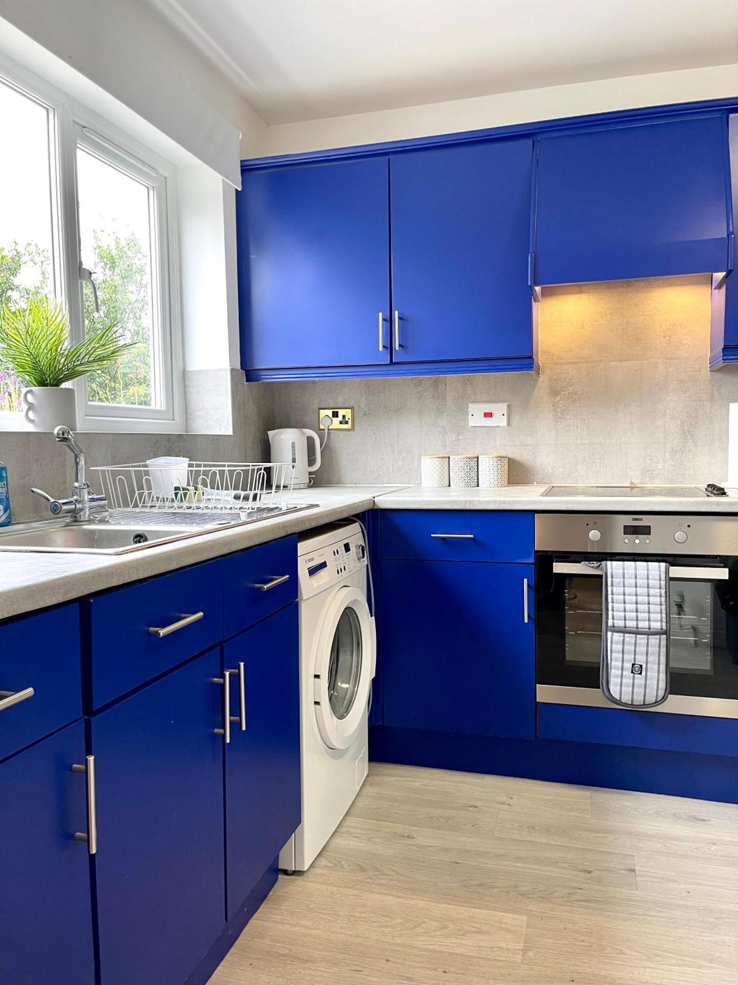 Large 5 Bed Detached House Near Stansted Airport With Parking For 2 Vehicles! Stansted Stays Stansted Mountfitchet Exterior foto