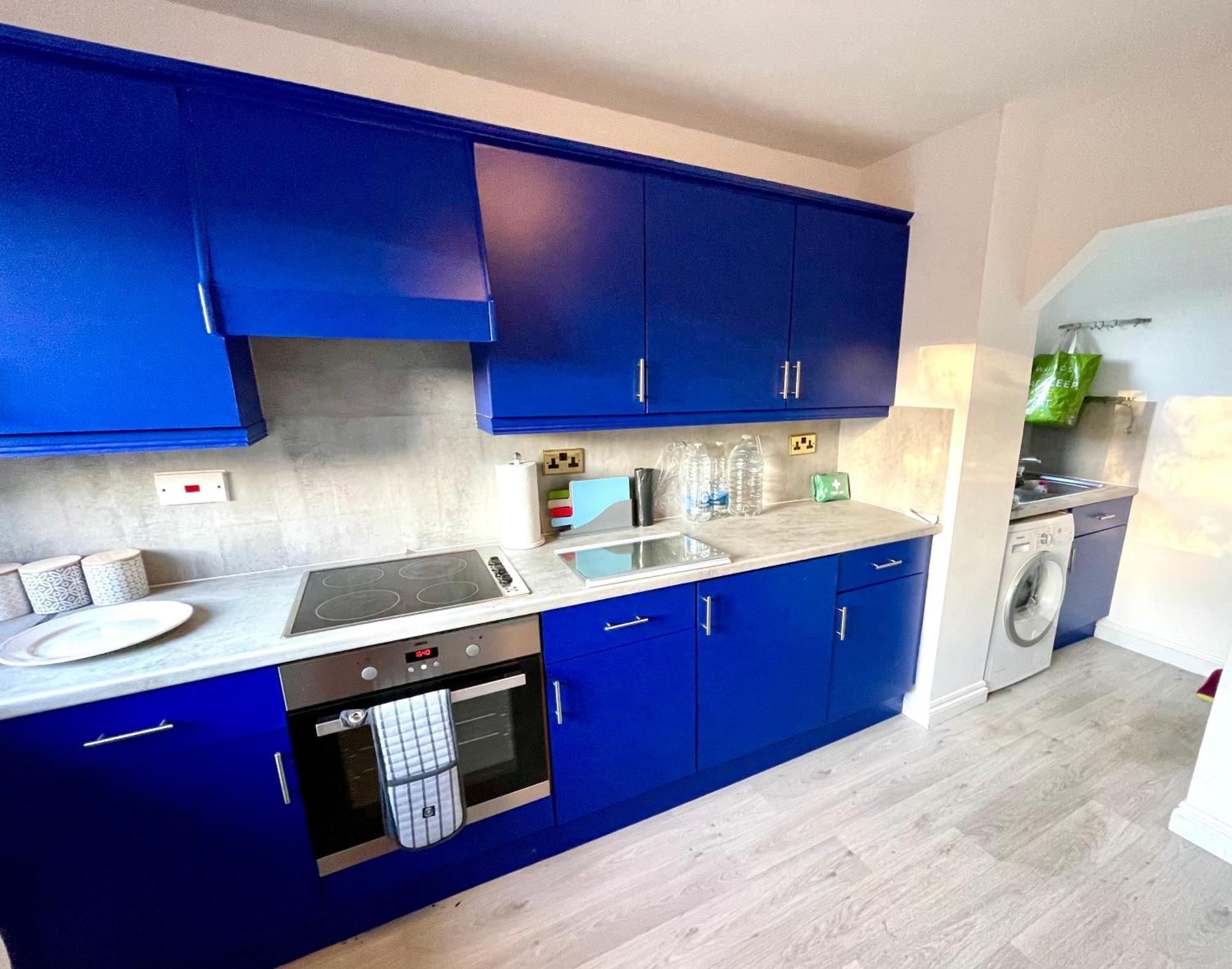 Large 5 Bed Detached House Near Stansted Airport With Parking For 2 Vehicles! Stansted Stays Stansted Mountfitchet Exterior foto